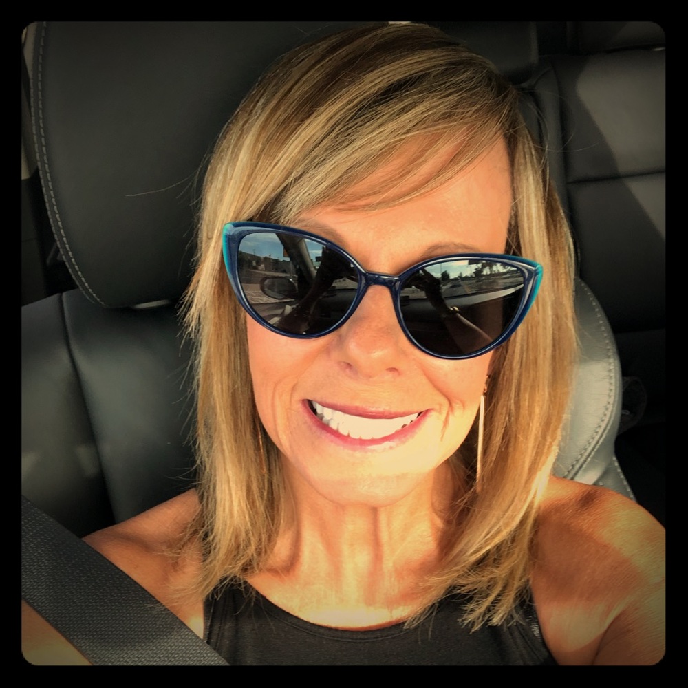 Meet your Posher, Andrea
